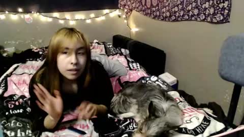 londonray online show from August 2026 02:32:02 AM