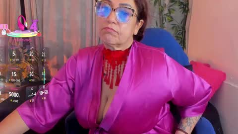 Jennifer  online show from May 2026 06:12:02 PM