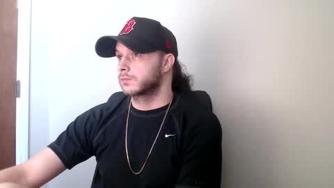 Snapshot of long_18 chatting on December 2025 09:20:01 PM Long18 online show from December 2025 09:20:01 PM