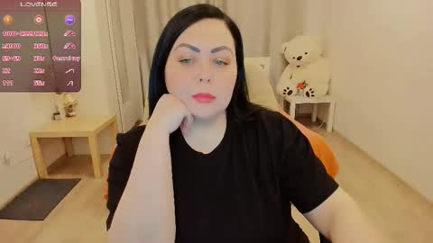 Snapshot of lonifire_7 chatting on December 2025 03:10:01 PM Nina online show from December 2025 03:10:01 PM