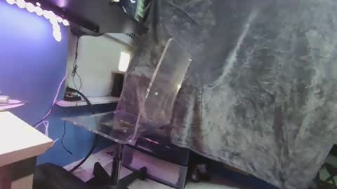 looking4fun30 online show from May 2026 07:42:01 PM