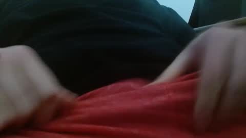 Snapshot of looking4milf21 chatting on December 2024 04:08:02 PM looking4milf21 online show from December 2024 04:08:02 PM