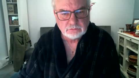 loop102 online show from May 2026 01:28:02 PM