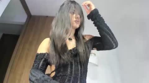 Snapshot of loovelymiia_ chatting on June 2026 06:11:01 AM Mia Aniston online show from June 2026 06:11:01 AM