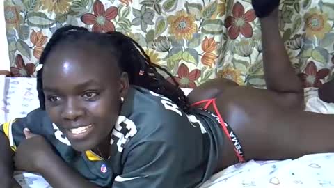 lora_amor online show from June 2026 02:53:01 AM