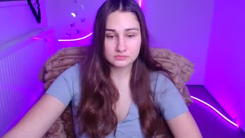 Lora online show from February 2026 06:50:02 AM