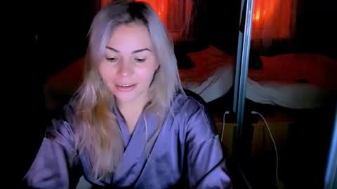 Lora online show from September 2025 02:38:02 AM