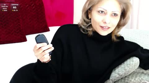 Snapshot of loradelniro1 chatting on February 2025 01:28:02 PM loradelniro1 online show from February 2025 01:28:02 PM