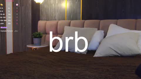 Loraine online show from February 2025 06:01:01 PM