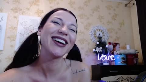 Snapshot of lorameouls chatting on December 2024 02:43:02 PM lorameouls online show from December 2024 02:43:02 PM