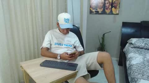Snapshot of lord_jamess_ chatting on September 2025 06:29:02 PM jamess online show from September 2025 06:29:02 PM