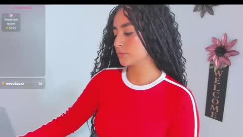 lore_rey online show from October 2025 10:11:02 PM