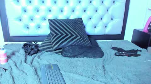 Lore Depp online show from January 2025 12:09:02 PM