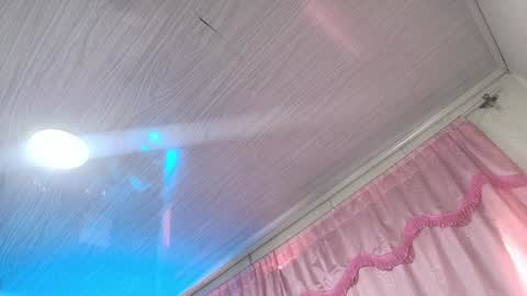 Loren online show from December 2024 06:34:01 PM