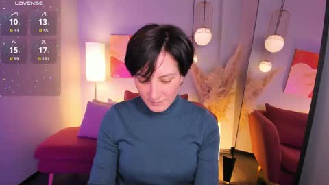 Loren online show from May 2026 02:00:01 PM