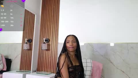 Snapshot of loren_ortiiz chatting on December 2025 07:53:02 PM loren_ortiiz online show from December 2025 07:53:02 PM