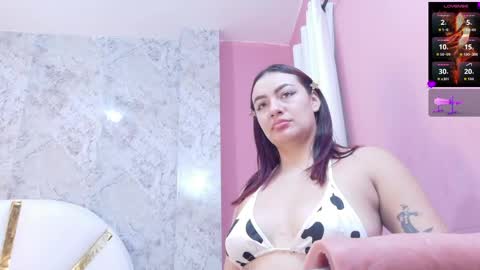 Lorena Gate online Colombia 230 pm to 930 pm online show from May 2026 11:46:02 PM