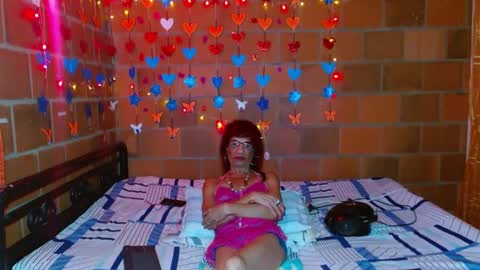 Snapshot of lorenacapelli chatting on February 2025 09:43:01 AM Lorena Capelli online show from February 2025 09:43:01 AM