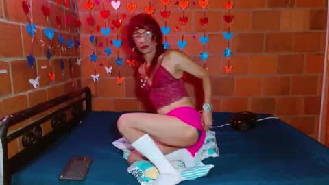 Snapshot of lorenacapelli chatting on February 2025 10:49:02 AM Lorena Capelli online show from February 2025 10:49:02 AM