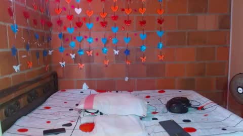 Snapshot of lorenacapelli chatting on September 2025 09:17:02 PM Lorena Capelli online show from September 2025 09:17:02 PM