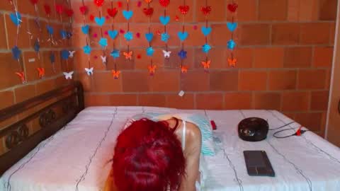 Snapshot of lorenacapelli chatting on October 2025 01:31:01 PM Lorena Capelli online show from October 2025 01:31:01 PM