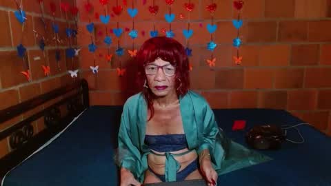 Snapshot of lorenacapelli chatting on October 2025 12:26:01 PM Lorena Capelli online show from October 2025 12:26:01 PM