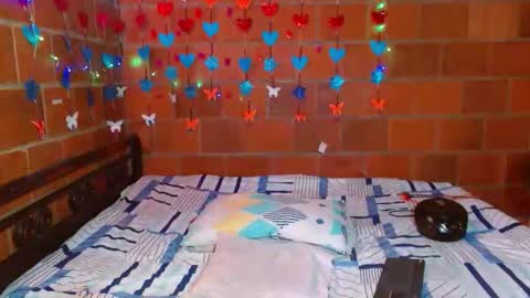 Snapshot of lorenacapelli chatting on November 2025 12:18:01 PM Lorena Capelli online show from November 2025 12:18:01 PM