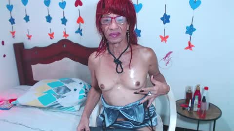 Lorena Capelli online show from May 2026 10:38:02 PM