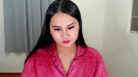 Snapshot of lorenpage_love chatting on January 2025 06:14:01 AM LOREN online show from January 2025 06:14:01 AM