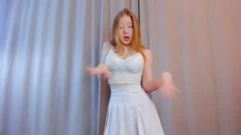 Lola   online show from December 2025 03:03:02 AM