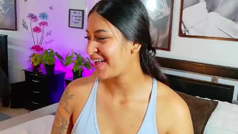 Snapshot of loretahorny chatting on March 2026 01:06:01 PM loretahorny online show from March 2026 01:06:01 PM