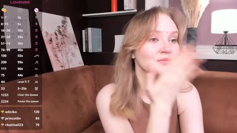 Alice online show from February 2025 01:32:01 AM