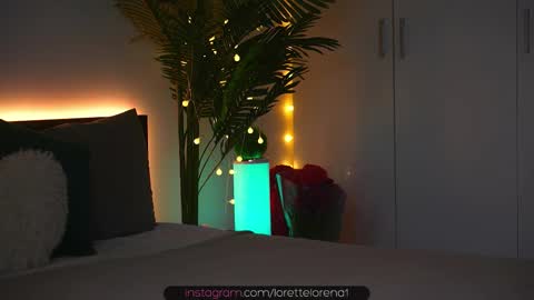 Snapshot of lorettelorenaa chatting on October 2025 04:57:02 AM LoretteLorena online show from October 2025 04:57:02 AM