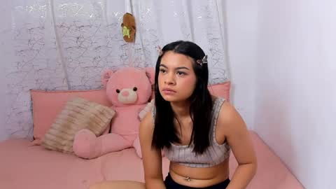 Snapshot of lori_evans1 chatting on April 2026 03:13:01 AM Lori Evans online show from April 2026 03:13:01 AM