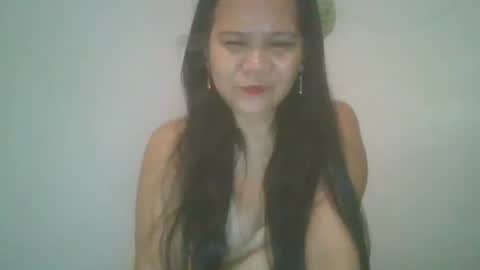 Snapshot of lorraine_cola chatting on May 2026 05:20:01 PM Lorraine online show from May 2026 05:20:01 PM
