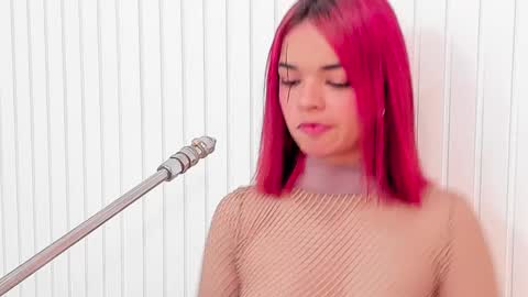 Snapshot of lorraine_williams_ chatting on January 2025 10:58:02 AM lore online show from January 2025 10:58:02 AM