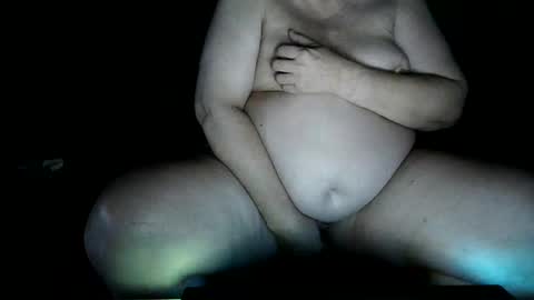 Lory online show from November 2025 02:31:02 AM