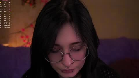 Jess online show from April 2026 12:29:02 PM