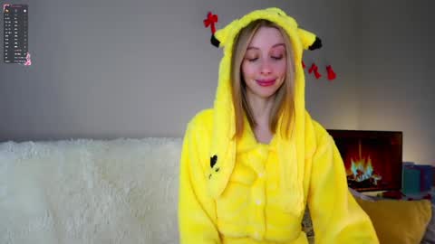 Jess online show from May 2026 03:34:01 AM