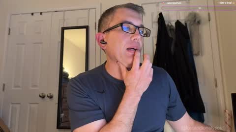 Snapshot of lostandlonelysoul chatting on November 2025 05:35:01 AM Hazemir online show from November 2025 05:35:01 AM