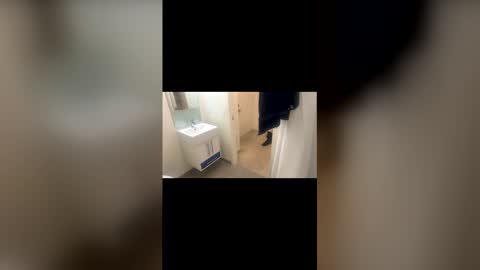 lostpuppyboy online show from November 2025 08:54:02 PM