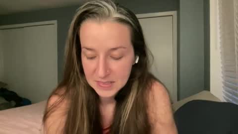Snapshot of lothlori chatting on March 2026 11:41:01 PM lothlori online show from March 2026 11:41:01 PM