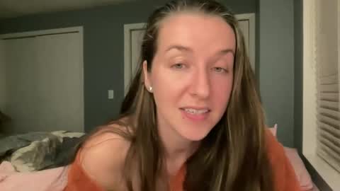 Snapshot of lothlori chatting on March 2026 02:27:02 AM lothlori online show from March 2026 02:27:02 AM