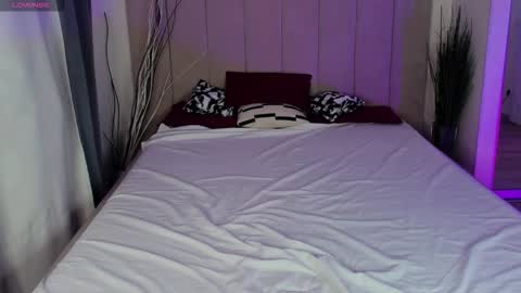 louie_evans online show from September 2025 08:52:02 PM