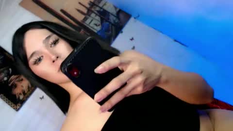 louilalicious online show from February 2025 07:29:02 AM