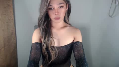 louilalicious online show from March 2025 09:51:01 AM