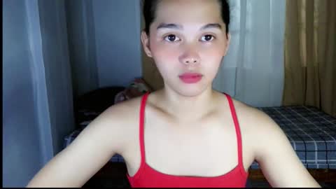 louilalicious online show from February 2026 02:40:01 AM