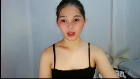Snapshot of louilalicious chatting on May 2026 05:57:02 AM louilalicious online show from May 2026 05:57:02 AM