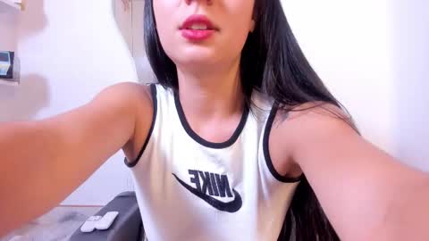 instagram  online show from February 2026 09:51:02 PM