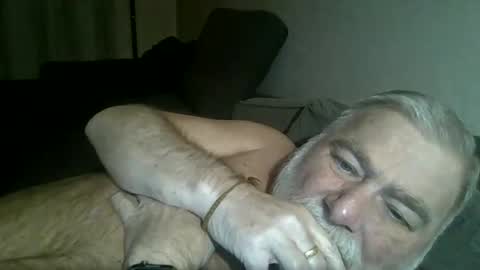 louis_chokdee online show from December 2024 05:51:01 PM